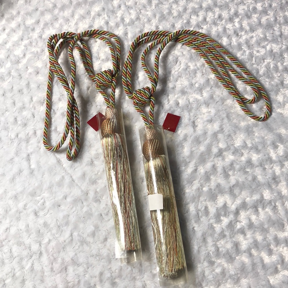 2 Large Claridge Tassel Drape Curtain tie backs